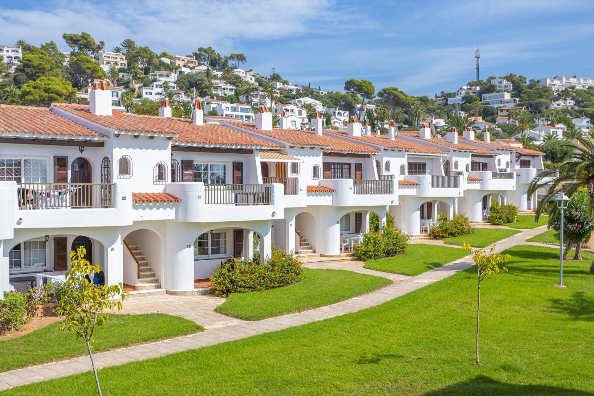 Apartamentos Son Bou Gardens By Menorcarentals Exterior foto